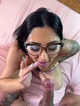 Group Evamendez02 on StripChat