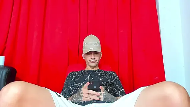 Freechat extreme_hot_crazy on StripChat