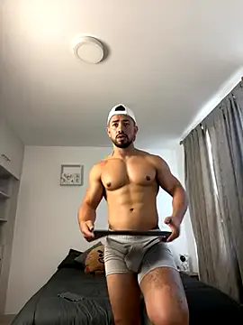 Ezzio_Scolaro on StripChat 