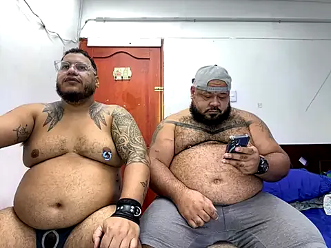 Freechat FetishBearsBig on StripChat