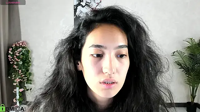 Freechat FlirtyAura on StripChat