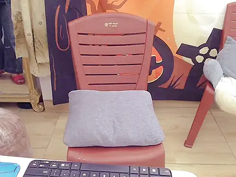 StripChat Funnygirl_9x is Freechat Funnygirl_9x — smacks pussy x 5