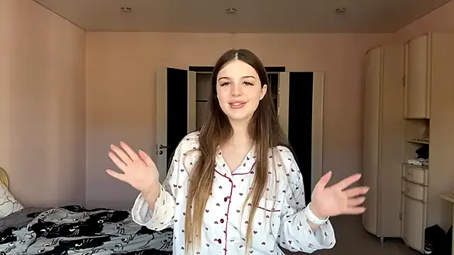 Freechat GilySuper on StripChat