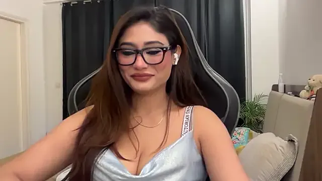 GoddessAnna on StripChat