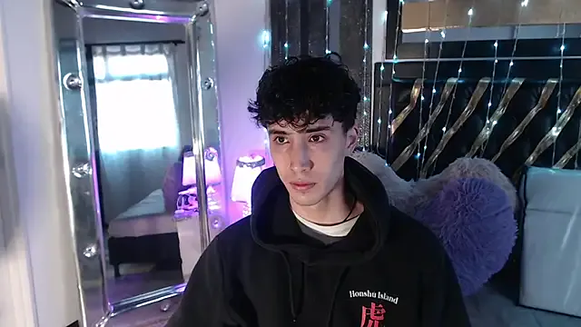 gojo_satoru_18 on StripChat 