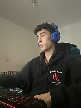 gojo_satoru_18 on StripChat 