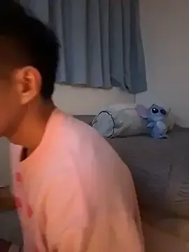 gooodboiii on StripChat