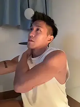 gooodboiii on StripChat