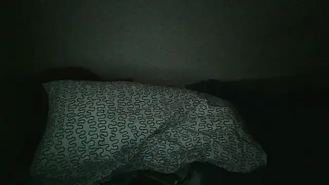 Offline hairygirl80 on StripChat