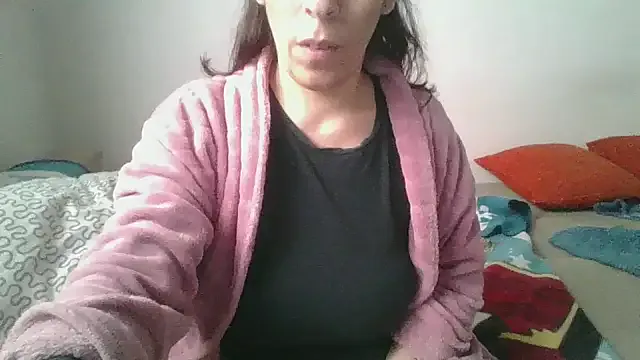 Offline hairygirl80 on StripChat