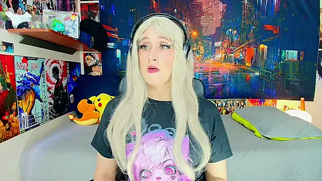 StripChat HakuRukushka is Freechat HakuRukushka — adorable sissy cum