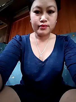 Freechat halenka-00 on StripChat