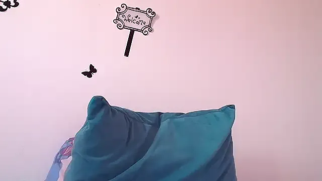 Freechat hanamor on StripChat