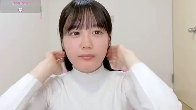 Freechat hani-chan on StripChat