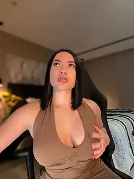 HannaBeckett — Squirt all over your face