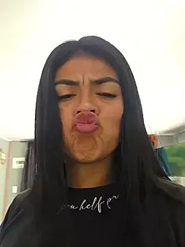 Hannah-grace — Private on StripChat