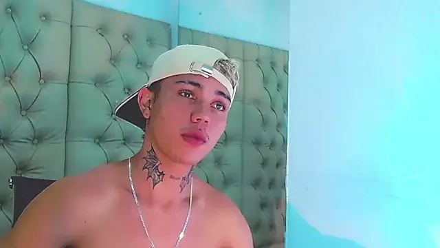 HannibalLester on StripChat 