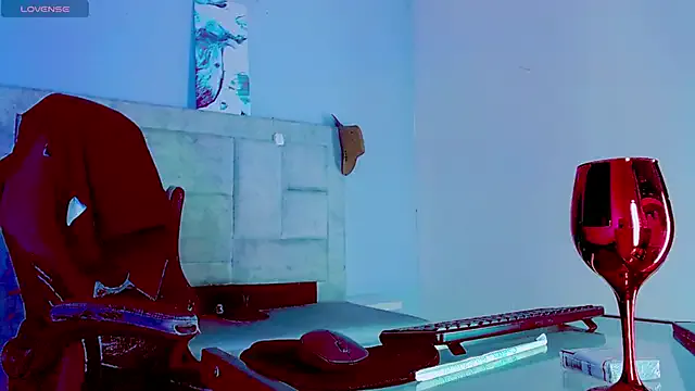 HannibalLester on StripChat 