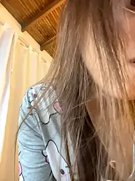 Freechat Harley_J_ on StripChat