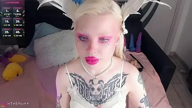 HelenGoat on StripChat 