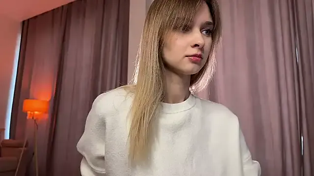 hereandnows_ on StripChat