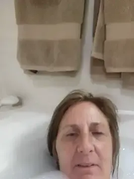 Freechat HotAzMilf on StripChat