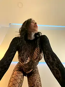 StripChat Iam_Annii is Freechat Iam_Annii — I CAN RIDE U?