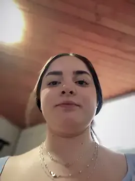 imlindapink on StripChat