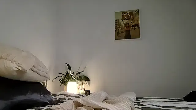 Group Imyourgoodgirl69xo on StripChat