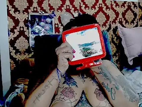 Freechat Indiancatz2 on StripChat