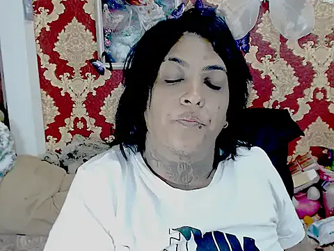 Freechat Indiancatz2 on StripChat