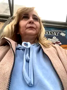 Irina2909@xh on StripChat 