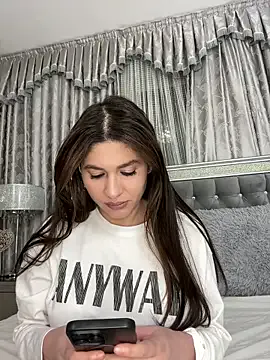 Freechat IrisBlues on StripChat