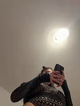 Freechat IrisBlues on StripChat