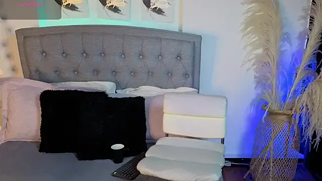 Freechat Isabella_lt on StripChat