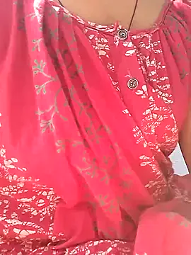 Freechat Ishikaranaa on StripChat