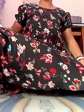 Freechat Ishikaranaa on StripChat