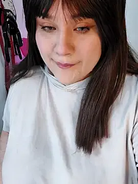 ItsNaiixa — DILDO IN PUSSY & BIG SQUIRT 