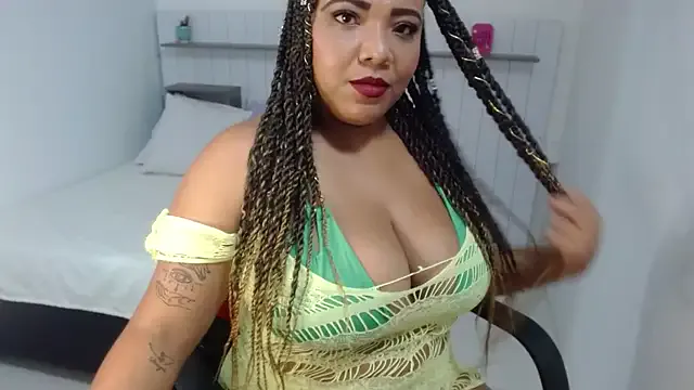 Freechat Ivonny_Hot on StripChat