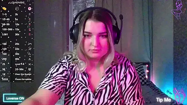 Jenny_Smit — Show tits