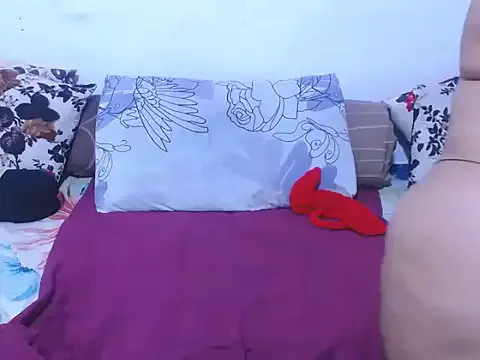 Freechat JennyFawX_ on StripChat