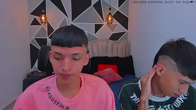 Freechat Juan_Nd_Steven on StripChat