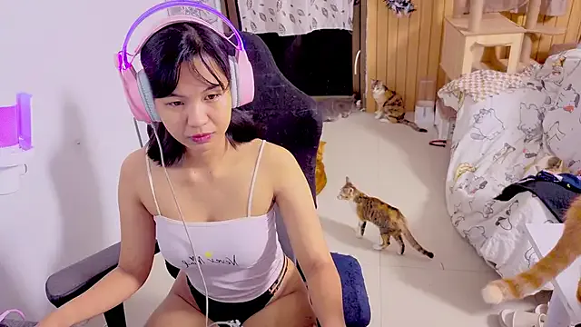 StripChat Kana_G is Freechat Kana_G — Strip tease