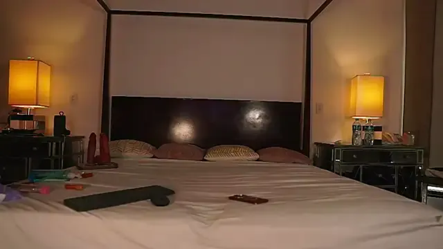 Freechat Katyerave on StripChat