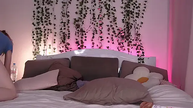 Freechat Kellybbface on StripChat