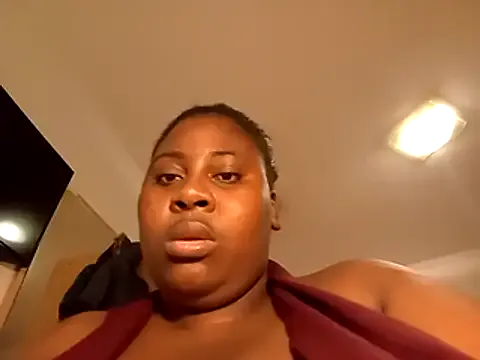 StripChat KennyBigWoman is Private KennyBigWoman — I want to feel you make me wet