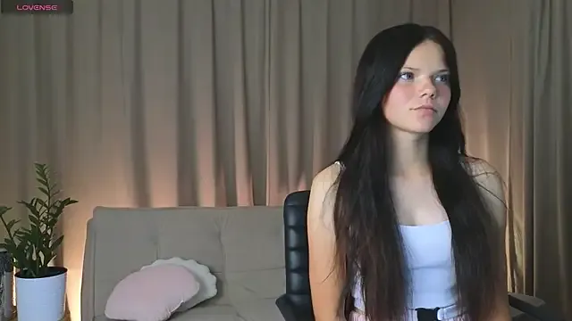 Freechat KikiBlis on StripChat