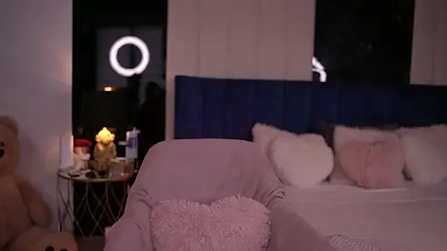 Freechat KimNatty on StripChat