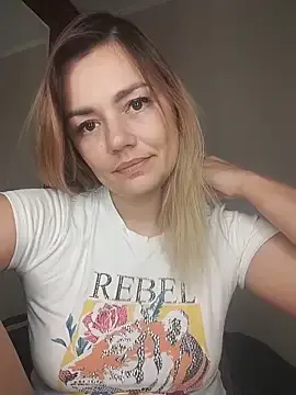 Private KrissSexi on StripChat