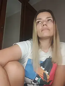 Private KrissSexi on StripChat